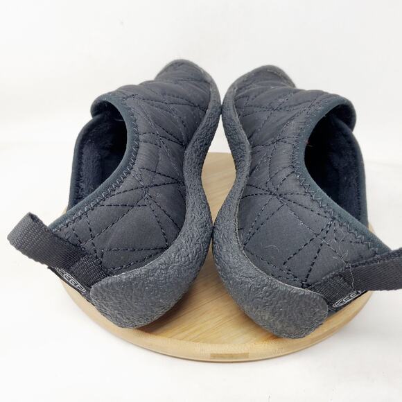 KEEN Howser Shoes Womens 9 Black Quilted Wrap Sneaker Comfort Slip On Mocassin - Picture 9 of 13